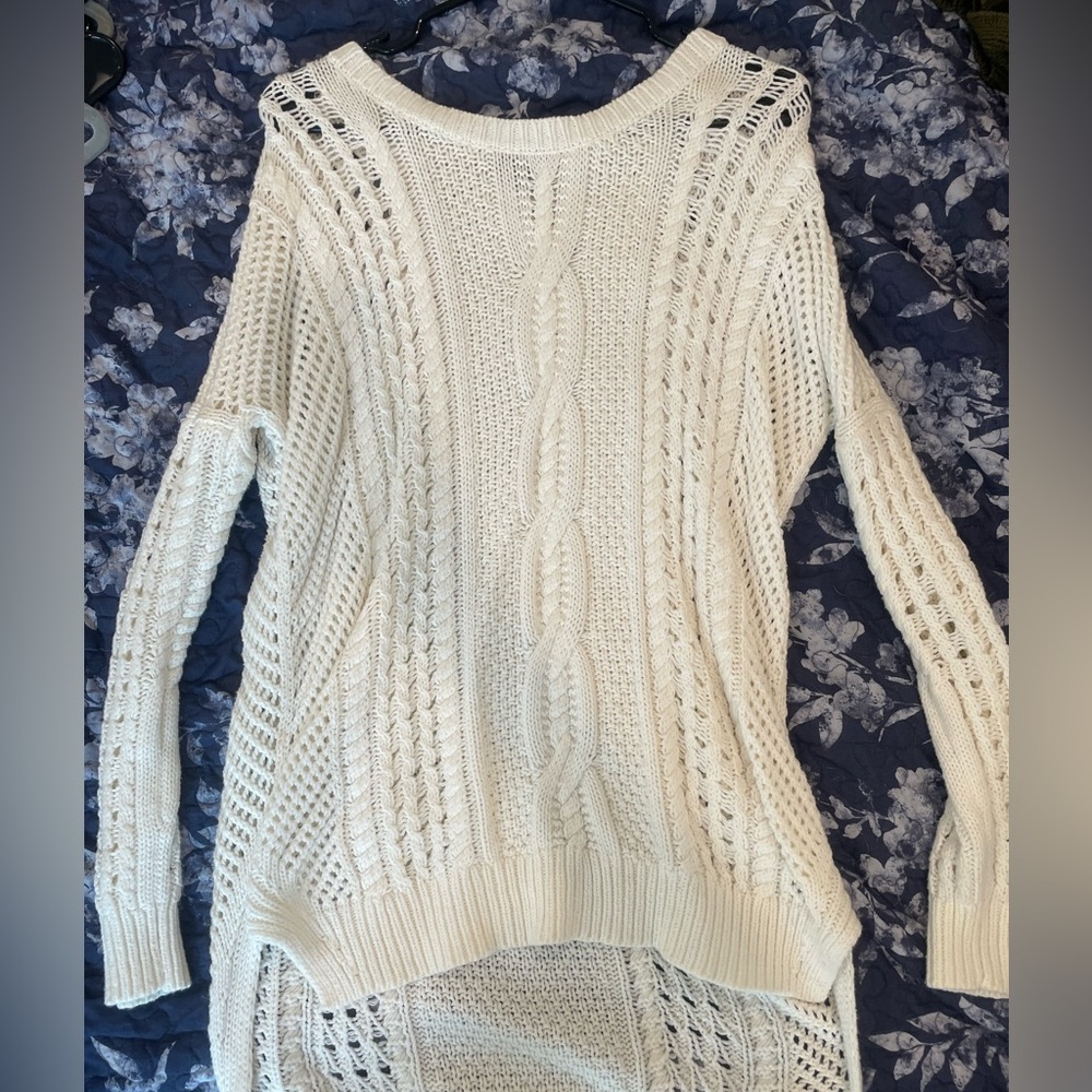 Express Cream Crew Neck Cable Knit Sweater